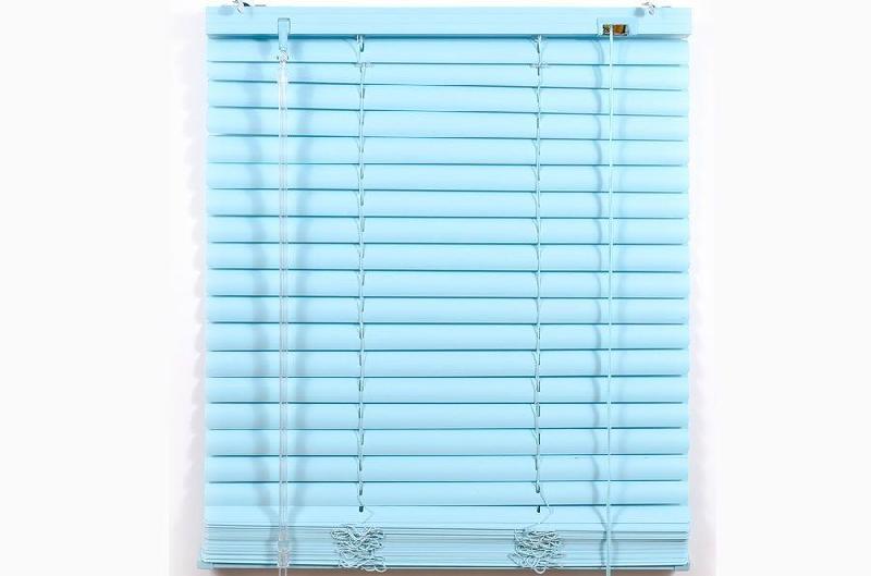 Жалюзи Голубой 40*160 Жалюзи Голубой 40*160